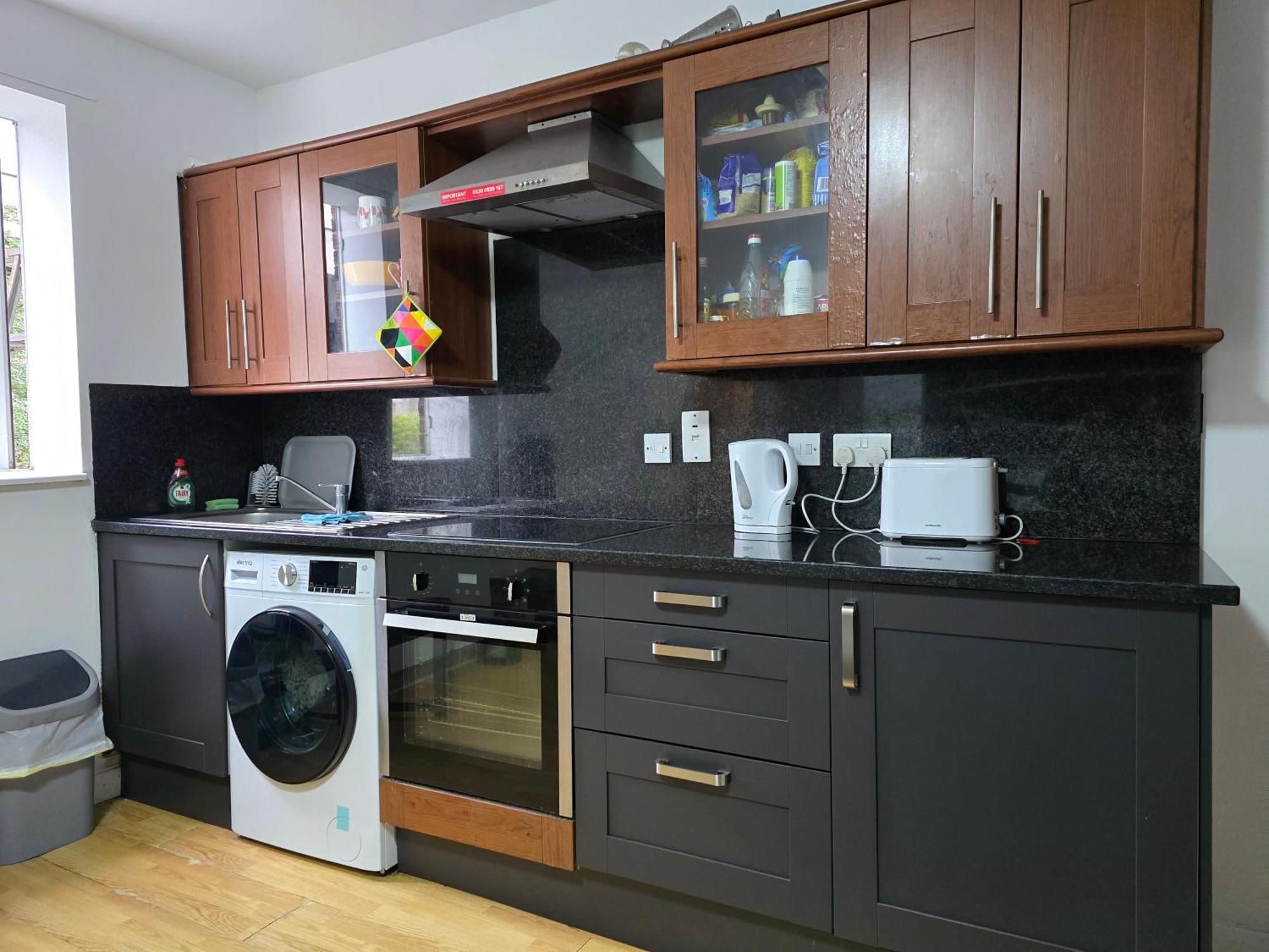 Whole Apartment In City Centre Лондон Екстериор снимка